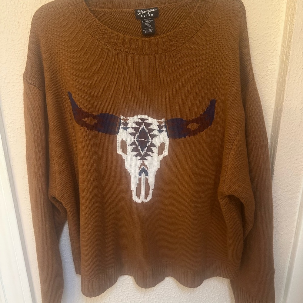Wrangler Burnt Orange Sweater with Bull Skull Motif